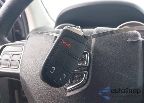 2020 Dodge Journey Se Value z USA, uszkodzony, nr VIN 3C4PDCAB6LT276176